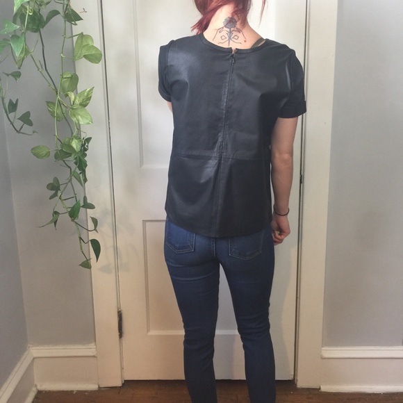 MAJE Genuine Goat Leather Short Sleeve Blouse Top - Picture 6 of 8